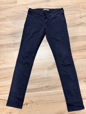 Classic Levi’s Women's Black Skinny Jeans